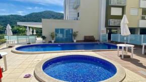 férias entre a Praia e a montanha c/piscina